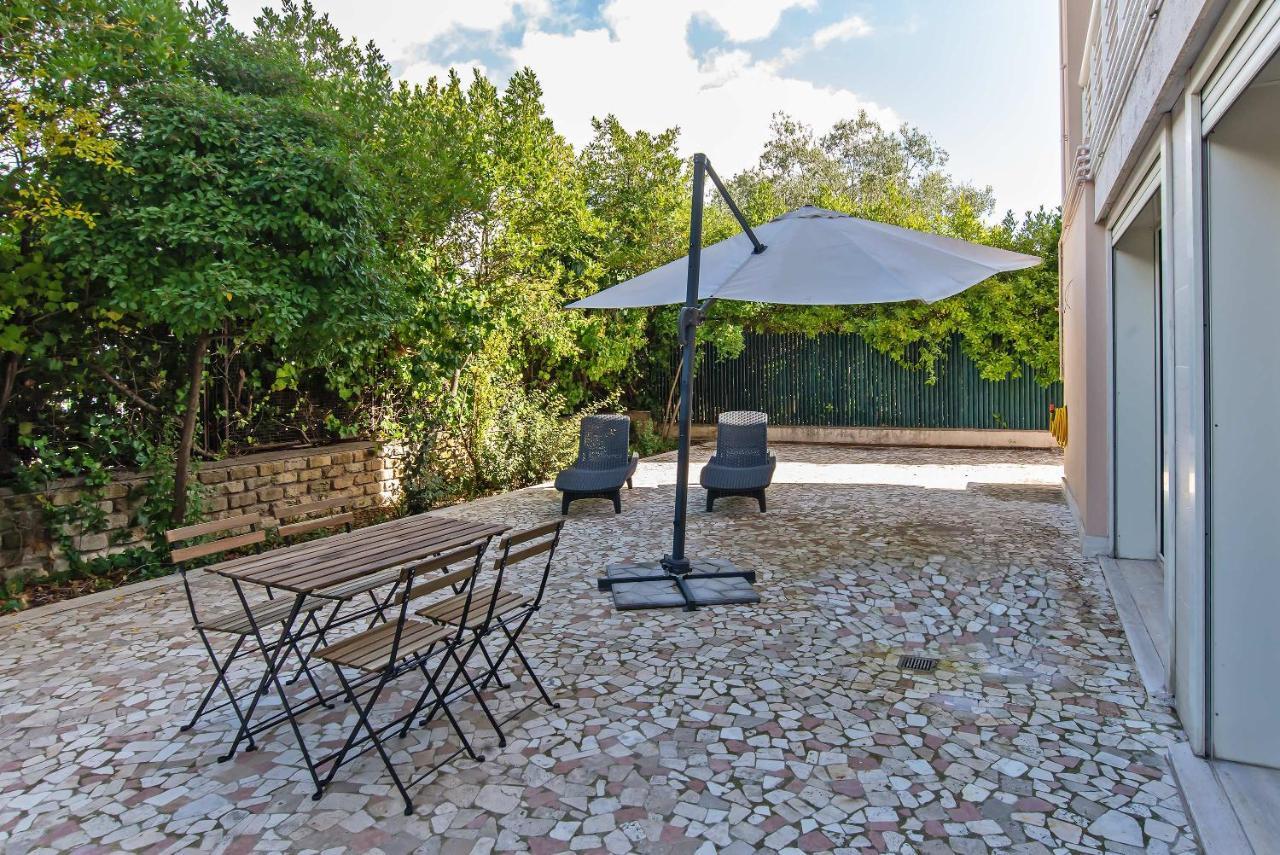 Appartamenti Tre Fontane Рим Номер фото